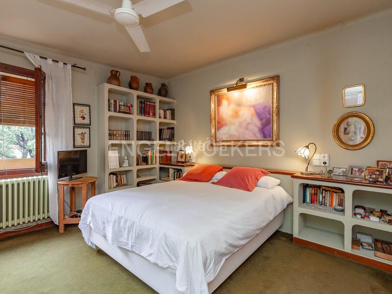 Foto 85969d87-c562-45e7-92fa-bf2d11a00fb8. Casa con riscaldamento parcheggio piscina in Vilanova del Vallès