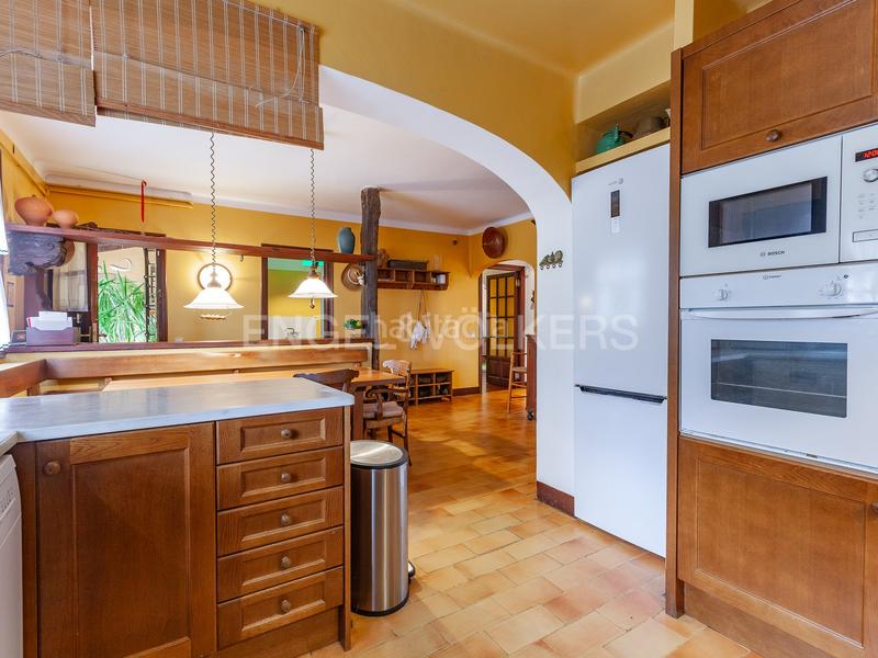 Foto 895170e9-194d-45d5-ae08-38061ae2bc86. Casa con riscaldamento parcheggio piscina in Vilanova del Vallès