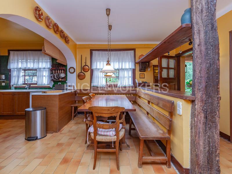 Foto 96ec075b-8f41-4cab-a4d6-b7894534a76c. Casa con riscaldamento parcheggio piscina in Vilanova del Vallès