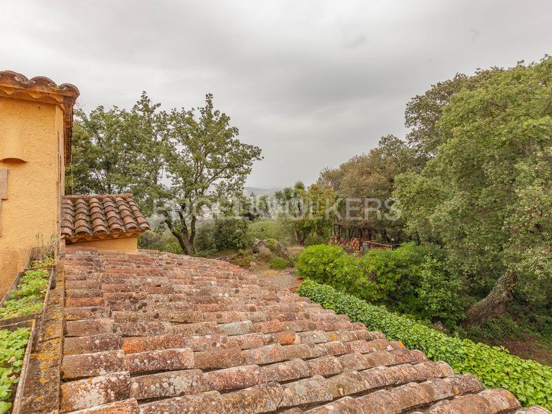 Foto af469a04-2fbf-4313-af32-7df372de6076. Casa con riscaldamento parcheggio piscina in Vilanova del Vallès