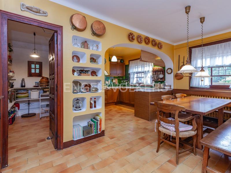 Foto b6bba04e-b8de-4aa7-a136-e034bbe79cfc. Casa con riscaldamento parcheggio piscina in Vilanova del Vallès