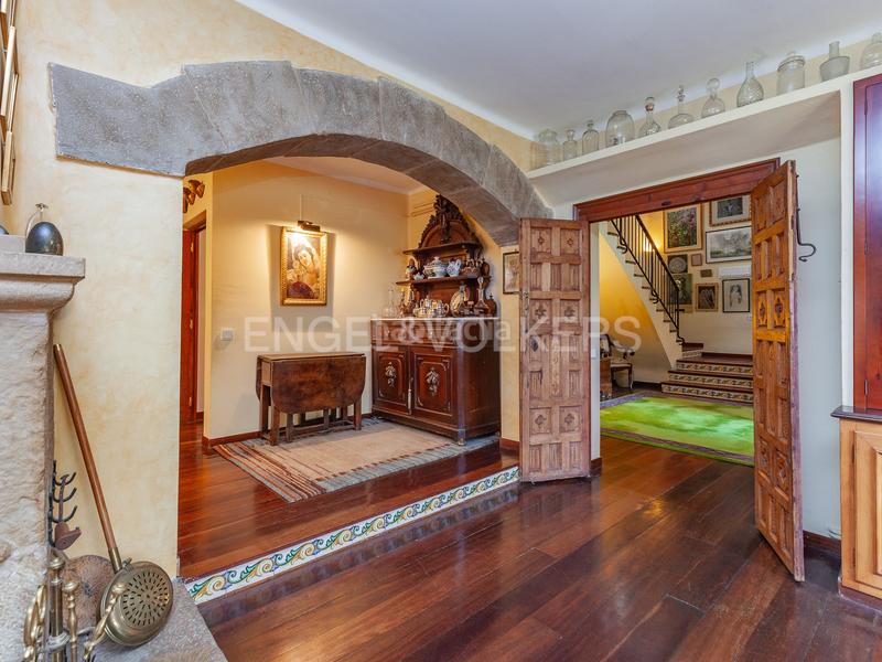 Foto bc21f332-5d61-4c78-a401-6de8473b92f0. Casa con riscaldamento parcheggio piscina in Vilanova del Vallès