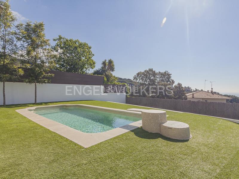 Foto 0afd09e4-8bf6-4f35-9b2e-07ba50027914. Casa con riscaldamento parcheggio piscina in Urbanitzacions Mataró