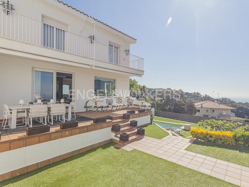 Foto 12044804-0a61-4de6-83bc-26be6e5271fa. Casa con riscaldamento parcheggio piscina in Urbanitzacions Mataró