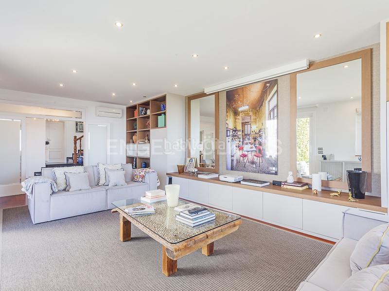 Foto 12220805-98e8-4813-8273-8965164aec3d. Casa con riscaldamento parcheggio piscina in Urbanitzacions Mataró