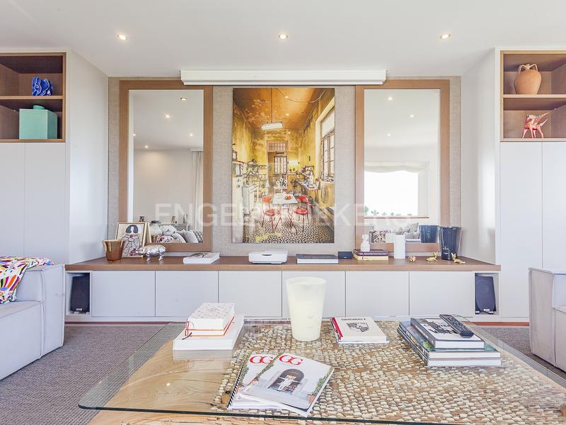 Foto 21ad9f2a-f25a-4293-864c-50e28cf3d3f7. Casa con riscaldamento parcheggio piscina in Urbanitzacions Mataró