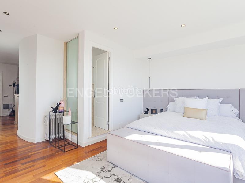 Foto 37367cfc-b263-45a9-91b6-44ae3b22b206. Casa con riscaldamento parcheggio piscina in Urbanitzacions Mataró