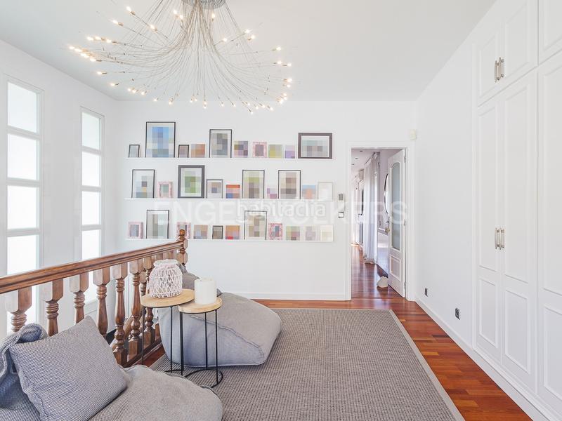 Foto 668e5927-c313-43ce-a6cb-0edc64ff99b3. Casa con riscaldamento parcheggio piscina in Urbanitzacions Mataró