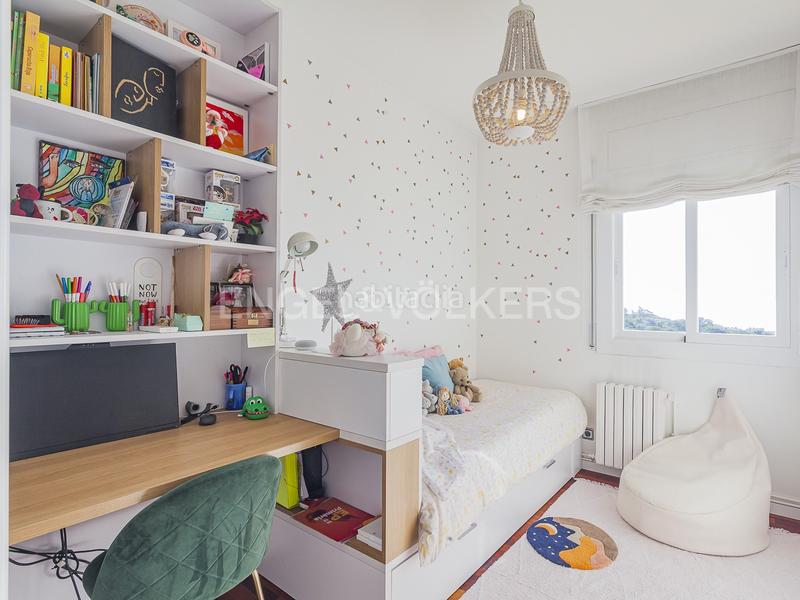 Foto 6c43c4f5-ba77-4c94-a1e2-4850665de8f1. Casa con riscaldamento parcheggio piscina in Urbanitzacions Mataró