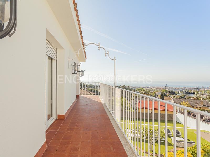 Foto 7b881167-b8e9-4f88-a299-2af652a77dce. Casa con riscaldamento parcheggio piscina in Urbanitzacions Mataró