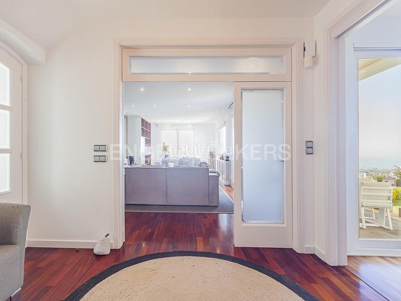 Foto da066192-ed43-46d6-9593-de62fbee1cbc. Casa con riscaldamento parcheggio piscina in Urbanitzacions Mataró