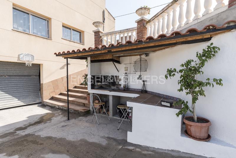 Foto 9234e973-eecb-4d01-83ef-dea6fd125ce3. Maison avec chauffage parking piscine dans Canyelles