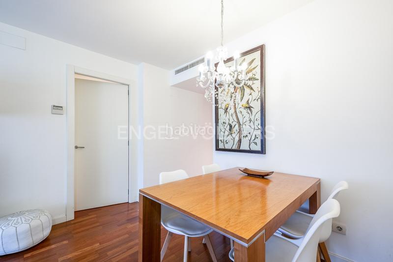 Foto b5c723d6-a4bf-4001-ba99-4e555d4886c6. Alquiler apartamento encantador piso al lado del mar en Barcelona
