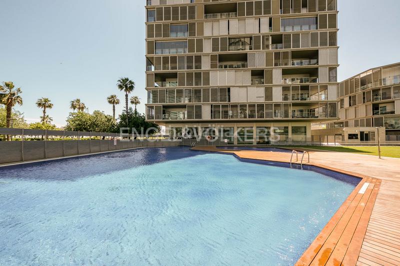 Foto 6d6442c2-7698-4026-a114-cef40fab4f2f. Lloguer apartament amb calefacció aparcament piscina a Barcelona