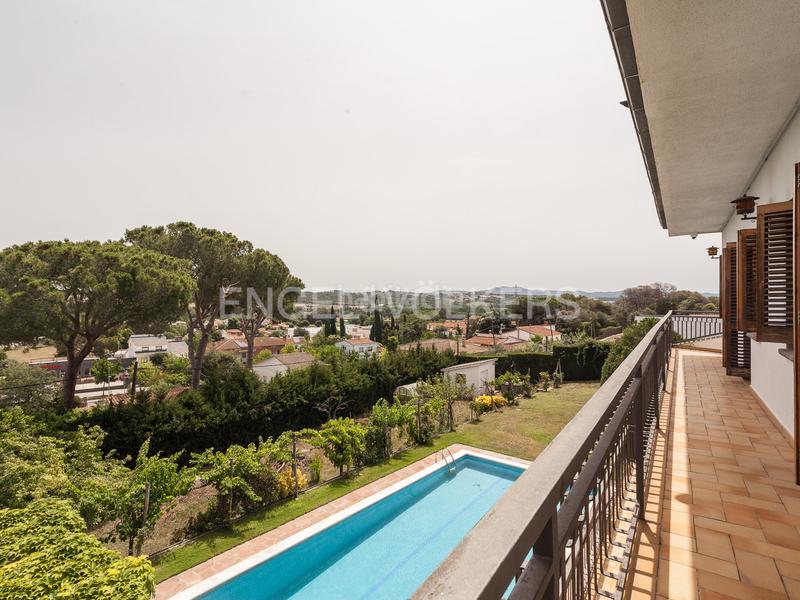 Foto d058e6b5-2a92-4131-815d-3186b8879c7f. Casa  con magnificas vistas en lliça damunt en Lliçà d´Amunt