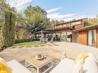 Maison à Santa Coloma de Cervelló. Magnífica casa en una planta