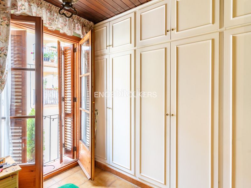 Foto bf834d26-9e14-4a89-9b87-8e8005e559db. Casa adossada amb calefacció a Centre Arenys de Mar