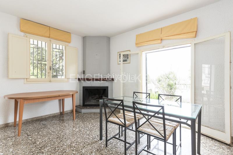 Foto 66200119-ed2f-48b6-9b4a-267290894015. Haus mit heizung parking pool in Sant Jaume dels Domenys