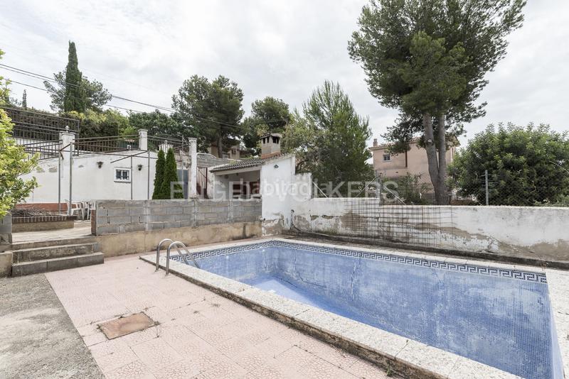 Foto e42229ae-5623-46f0-8373-c4576330ad22. Haus mit heizung parking pool in Sant Jaume dels Domenys