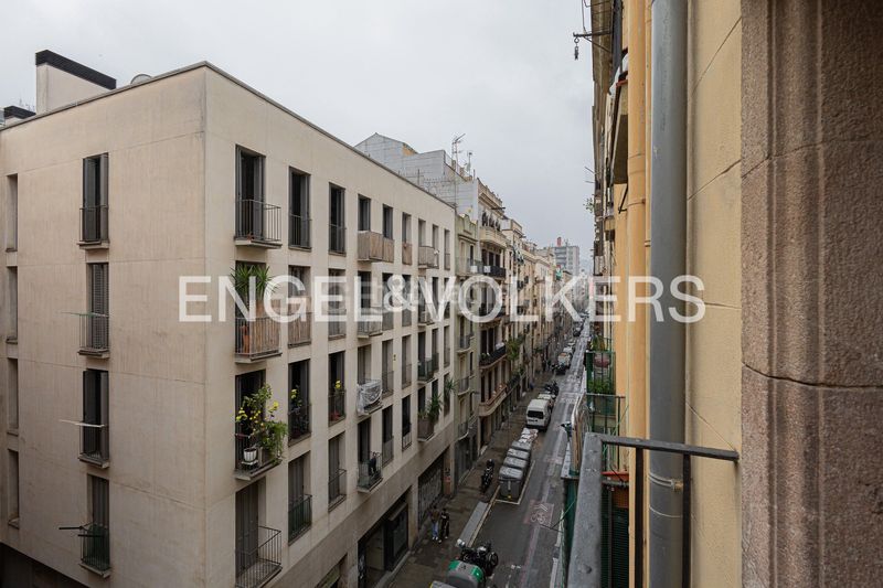 Foto 210d4e06-0ce3-4a95-8c06-cb096ba9c757. Pis amb calefacció a Raval Barcelona