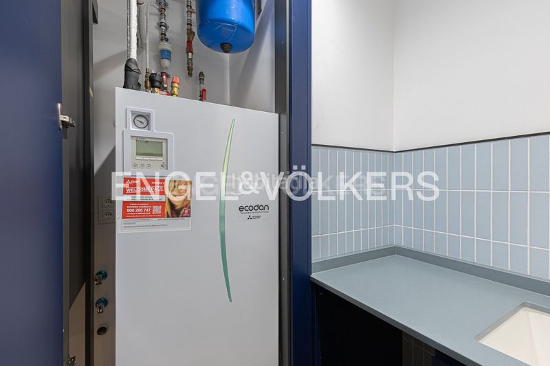 Foto 47ea44a1-28aa-4c47-9a93-172de2dbf2a2. Pis amb calefacció a Raval Barcelona