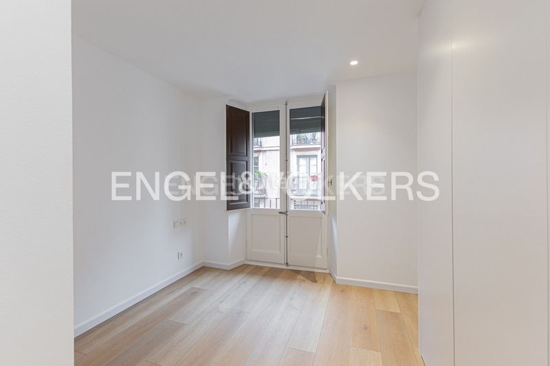 Foto 629fcd20-b37f-48a4-a3e2-88b04b267b0d. Pis amb calefacció a Raval Barcelona