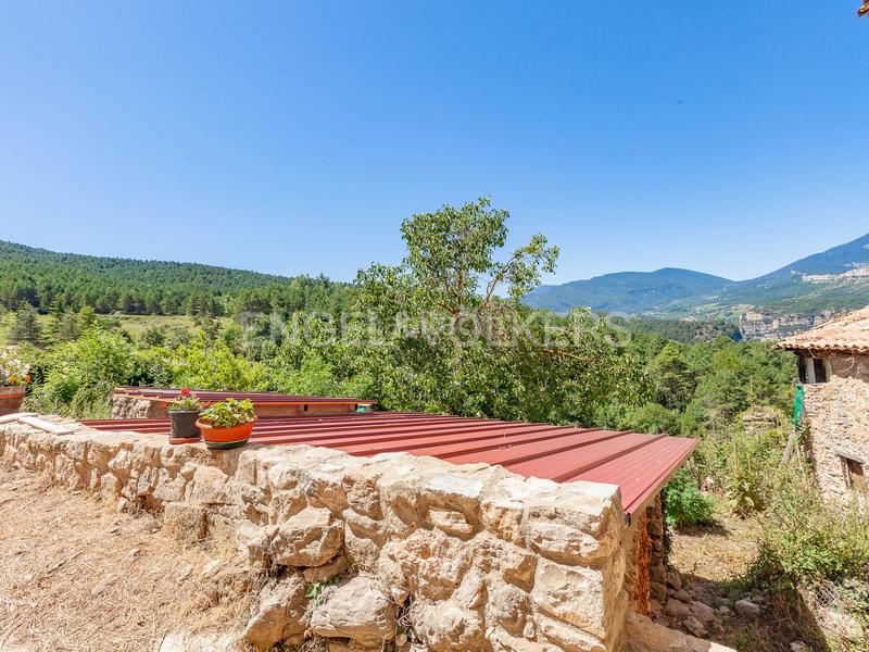 Foto 0a3e8f45-bbbf-4b6b-9a42-1ea6c7c7b884. Mas avec chauffage parking dans Nou de Berguedà (La)