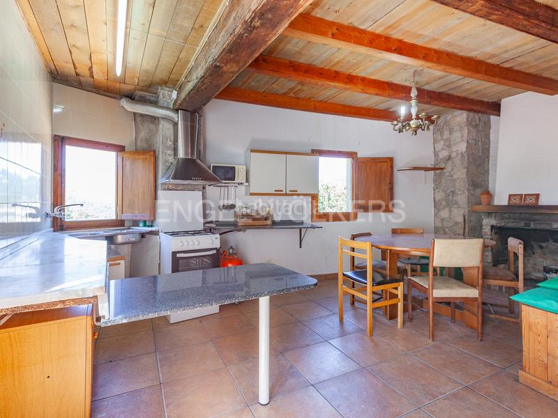 Foto 1292153b-3fe5-45a9-92a1-2c1073ce51bb. Mas avec chauffage parking dans Nou de Berguedà (La)