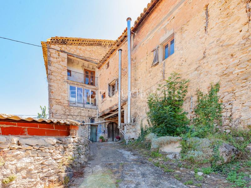 Foto 9cdd3f7f-6a9a-445c-ac01-7d4daa9b8ab5. Mas avec chauffage parking dans Nou de Berguedà (La)