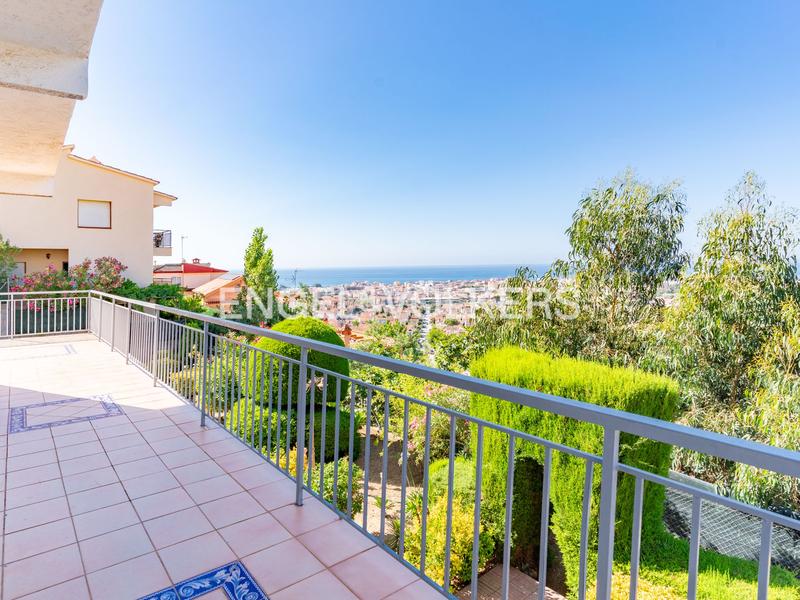 Foto 23e51950-8524-4ceb-9ca5-c3674e2906f1. Maison avec chauffage parking dans Pinemar Pineda de Mar