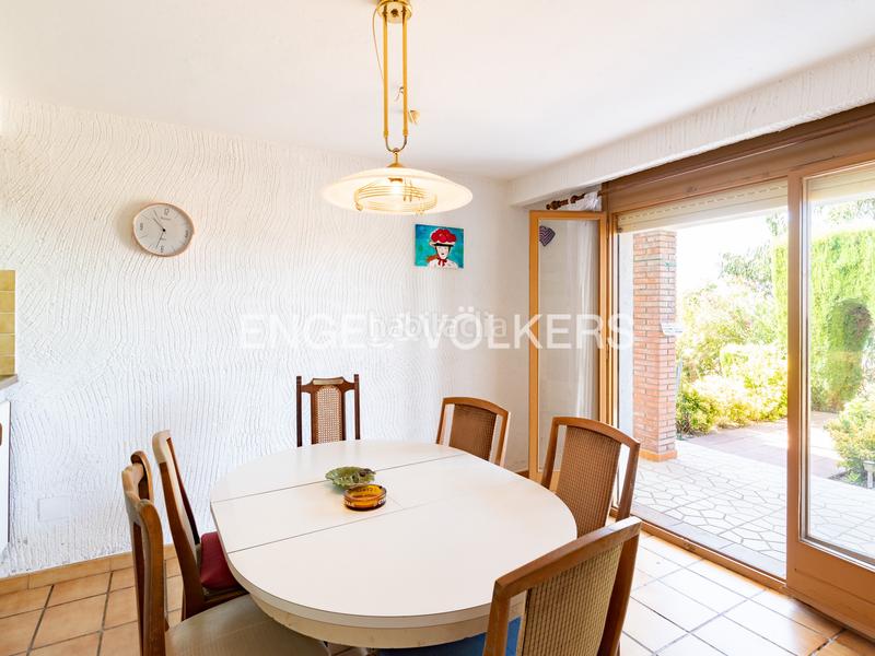 Foto a2f1f8e0-e994-4e3b-8ecd-a40942c3784b. Maison avec chauffage parking dans Pinemar Pineda de Mar