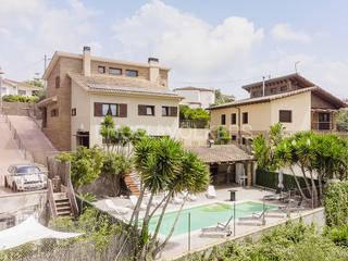 Casa a Mas Trader-Corral d´En Tort-Corral d´En Cona. Cubelles, entorno natural y privacidad exclusiva residencia de l