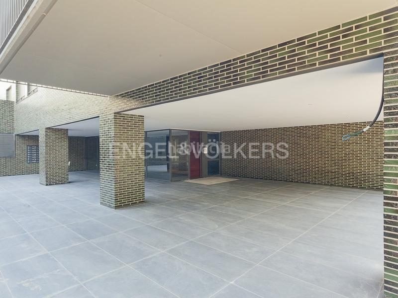 Foto 587d5f05-c166-4cd5-9afa-782b592ebe30. Miete appartement mit heizung parking pool in Finestrelles Esplugues de Llobregat