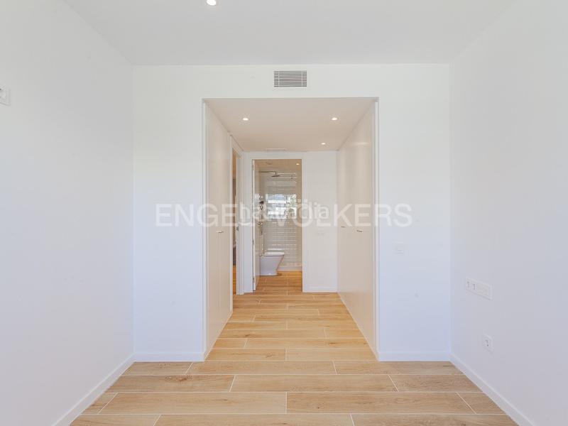 Foto 9e5d0354-8d55-4384-b079-83fb98da4928. Miete appartement mit heizung parking pool in Finestrelles Esplugues de Llobregat