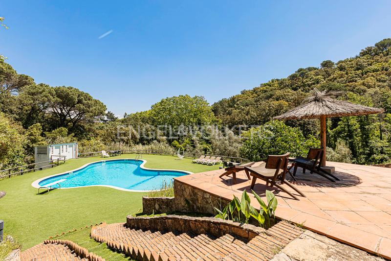 Foto 1e91263e-2237-4d9f-9ebc-49a497d562ee. Casa con riscaldamento parcheggio piscina in Niàgara Parc -Àgora Parc Tordera