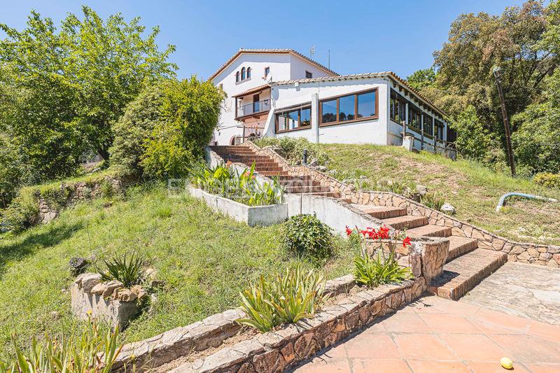 Foto 23de6474-3c42-405c-8aa1-8d3938ef8f30. Casa con riscaldamento parcheggio piscina in Niàgara Parc -Àgora Parc Tordera