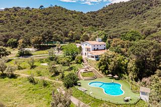 Casa a Niàgara Parc -Àgora Parc. Espectacular masía de turismo rural
