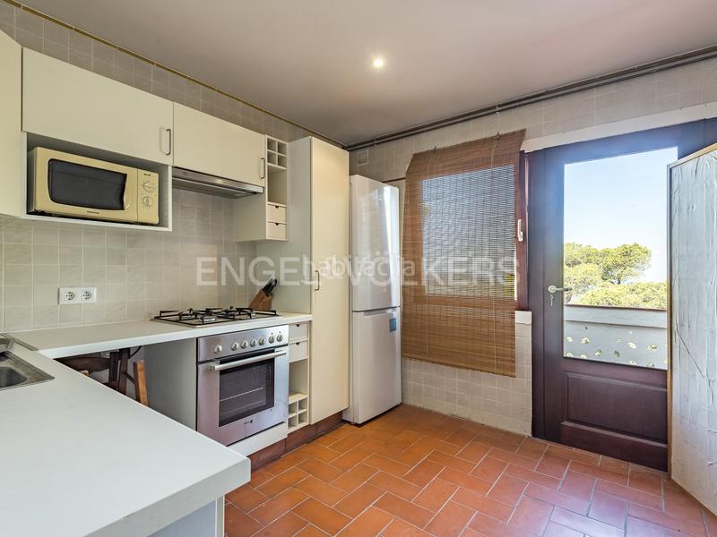 Foto 6d9b18ac-a127-49ed-89a3-9885b6f3dbd0. Casale con riscaldamento in Vallvidrera - Tibidabo - Les Planes Barcelona