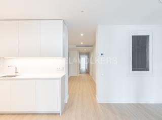 Apartament a Dreta de l´Eixample. Piso a estrenar con vistas a sagrada familia