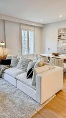 Apartment in Dreta de l´Eixample. Piso exclusivo en diagonal