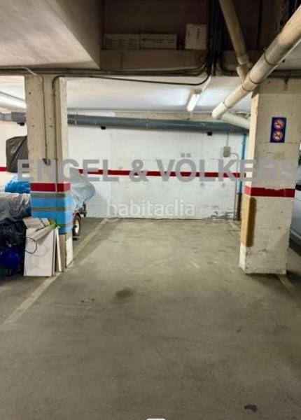 Foto 21f1343a-18bf-4cee-ae5d-e1ebfce04c61. Parking coche parking céntrico en Molins de Rei