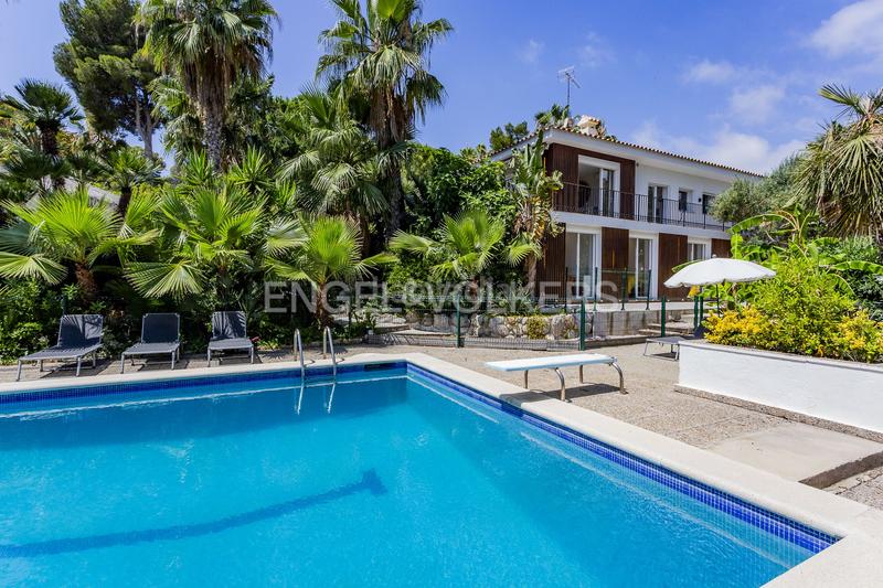 Foto fb49f494-6559-4ce6-93f4-b427ff1d39c2. Casa con riscaldamento parcheggio piscina in Roda de Barà