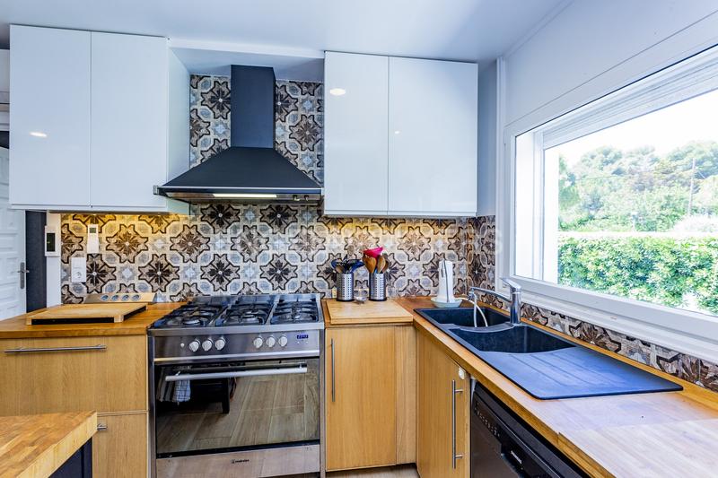 Foto fd186975-4834-472e-a5ea-ec691fb0862d. Casa con riscaldamento parcheggio piscina in Roda de Barà