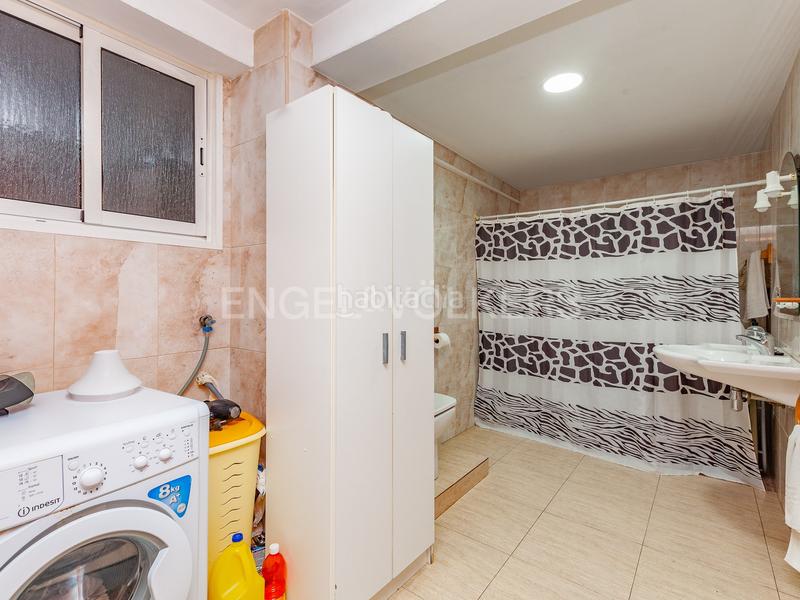 Foto fb214f22-d124-42f0-b276-661e0b1eb29c. Casa  4 vientos unifamiliar con piscina y vistas inmejorables. en Terrassa