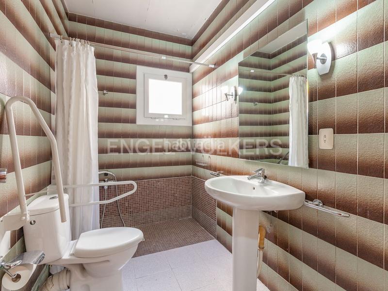 Foto a6ed4be3-ec2d-4e7b-a974-51d2a526ca89. Maison avec chauffage parking dans Sant miquel Granollers