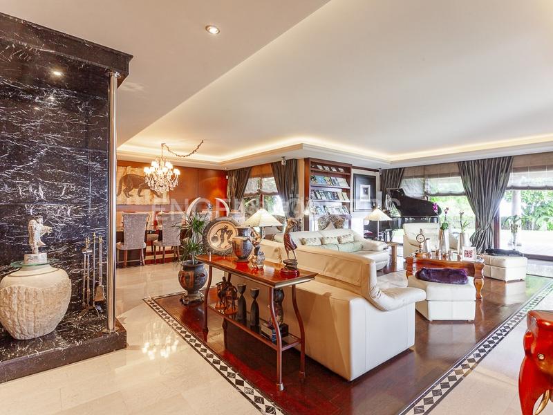 Foto 5e18974f-861e-4f35-adbf-49afe75542ca. Casa con riscaldamento parcheggio piscina in Calella