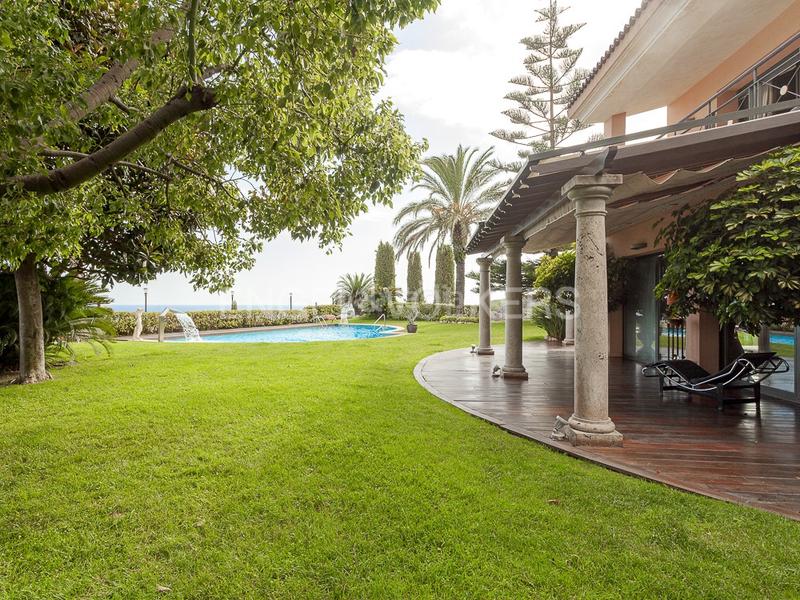 Foto 7b24ecf0-d67e-4479-b16c-50e14063f1ea. Casa con riscaldamento parcheggio piscina in Calella