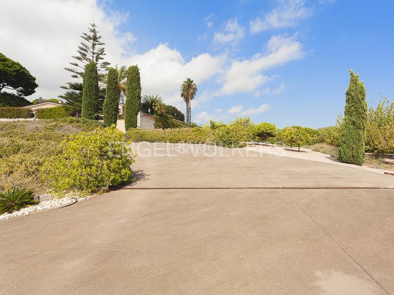 Foto 9823464b-2061-4ae6-b253-50dc2b40568d. Casa con riscaldamento parcheggio piscina in Calella