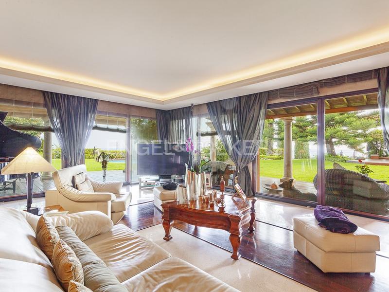 Foto db0015ed-bf7d-4645-9036-12187a4def6c. Casa con riscaldamento parcheggio piscina in Calella