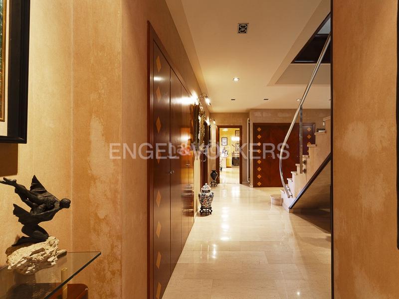 Foto e129c48c-5e19-430c-bebb-7906a850ef28. Casa con riscaldamento parcheggio piscina in Calella